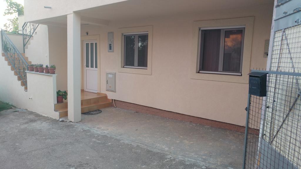 Apartman Any Bar Exteriér fotografie